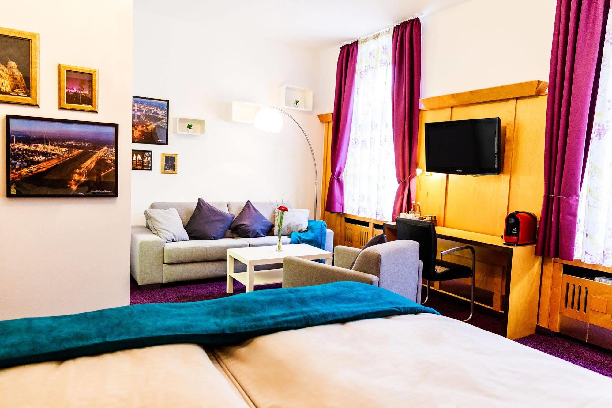 Kaiserhof 4* Karlsruhe